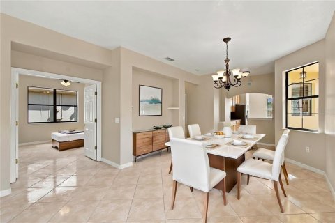 Casa en venta en Poinciana, Florida, 2 dormitorios, 140 m2 № 2422836 - foto 10