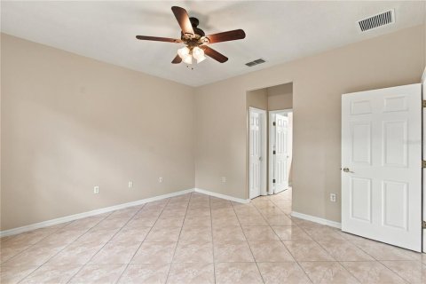 Casa en venta en Poinciana, Florida, 2 dormitorios, 140 m2 № 2422836 - foto 24