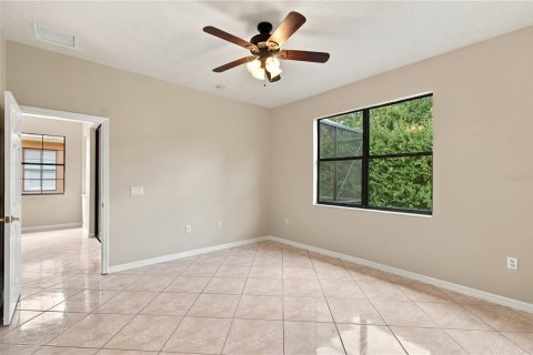 Casa en venta en Poinciana, Florida, 2 dormitorios, 140 m2 № 2422836 - foto 25