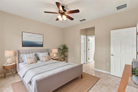 Casa en venta en Poinciana, Florida, 2 dormitorios, 140 m2 № 2422836 - foto 23