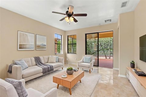 Casa en venta en Poinciana, Florida, 2 dormitorios, 140 m2 № 2422836 - foto 6