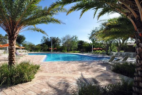 Adosado en venta en Miami, Florida, 2 dormitorios, 128.21 m2 № 2004673 - foto 21