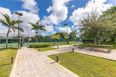 Adosado en venta en Miami, Florida, 2 dormitorios, 128.21 m2 № 2004673 - foto 22