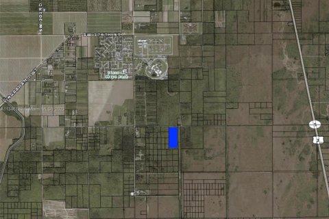 Commercial property in Miami-Dade, Florida № 2013121 - photo 7