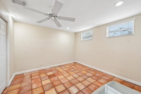 Купить виллу или дом в Бока-Ратон, Флорида 1 комната, 297.29м2, № 2185286 - фото 6