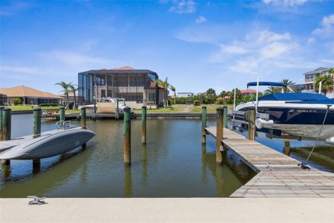 Casa en venta en Flagler Beach, Florida, 4 dormitorios, 289.67 m2 № 1683092 - foto 5