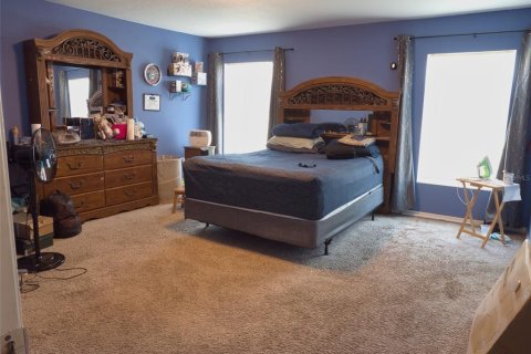 House in Eagle Lake, Florida 4 bedrooms, 158.58 sq.m. № 1792881 - photo 5