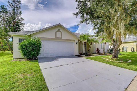 Villa ou maison à louer à Wesley Chapel, Floride: 4 chambres, 206.43 m2 № 2353423 - photo 4