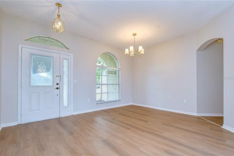 Villa ou maison à louer à Wesley Chapel, Floride: 4 chambres, 206.43 m2 № 2353423 - photo 7