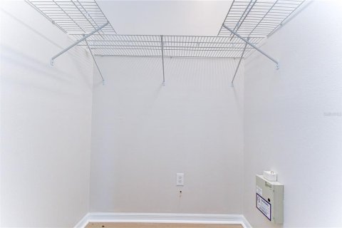 Villa ou maison à louer à Wesley Chapel, Floride: 4 chambres, 206.43 m2 № 2353423 - photo 14