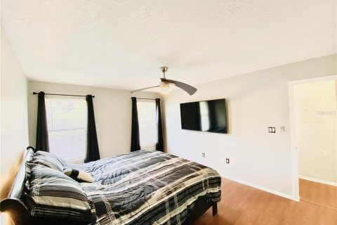 Condominio en alquiler en Merrit Island, Florida, 2 dormitorios, 100.33 m2 № 1917538 - foto 10