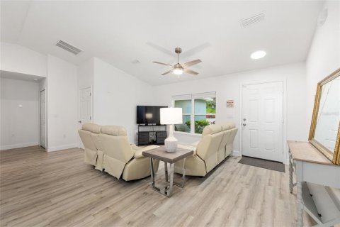 Casa en venta en Ocala, Florida, 3 dormitorios, 137.31 m2 № 1884484 - foto 27
