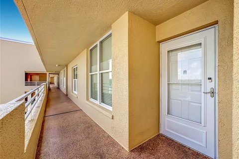 Condominio en venta en Bradenton, Florida, 2 dormitorios, 115.11 m2 № 2112266 - foto 3