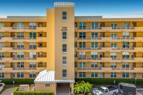 Condominio en Bradenton, Florida, 2 dormitorios № 2112266