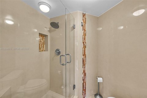 Купить кондоминиум в Плантация, Флорида 3 спальни, 102.19м2, № 1996685 - фото 12