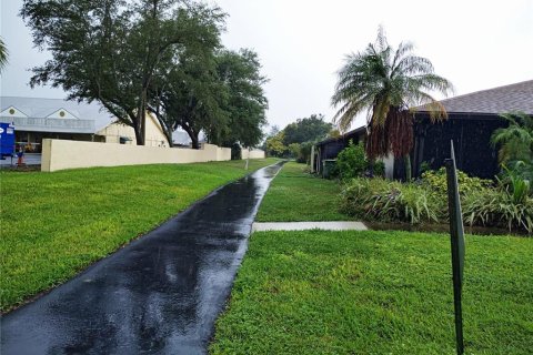 Copropriété à louer à Bradenton, Floride: 2 chambres, 96.99 m2 № 2406267 - photo 3