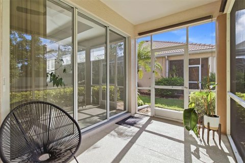 House in Sarasota, Florida 2 bedrooms, 179.3 sq.m. № 2416771 - photo 26