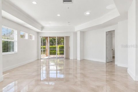 House in Sarasota, Florida 2 bedrooms, 179.3 sq.m. № 2416771 - photo 10