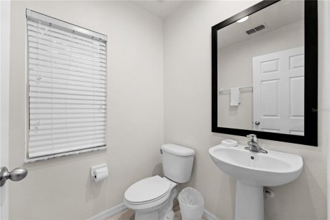Adosado en venta en Kissimmee, Florida, 3 dormitorios, 136.57 m2 № 1911667 - foto 13