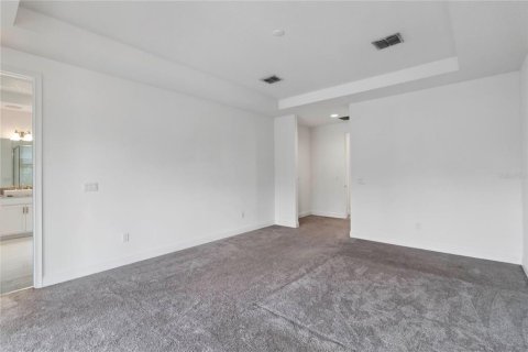 House in Orlando, Florida 5 bedrooms, 331.66 sq.m. № 1843003 - photo 26