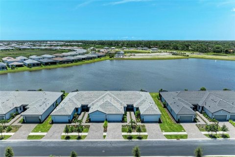 Casa en alquiler en Nokomis, Florida, 2 dormitorios, 134.52 m2 № 1884287 - foto 1