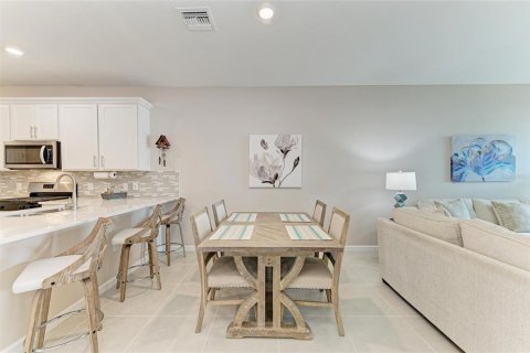 Casa en alquiler en Nokomis, Florida, 2 dormitorios, 134.52 m2 № 1884287 - foto 20