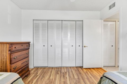 Купить кондоминиум в Маргит, Флорида 3 комнаты, 102.19м2, № 2086527 - фото 7