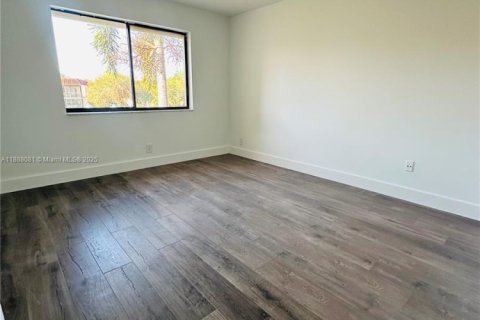 Condominio en venta en Weston, Florida, 2 dormitorios, 113.34 m2 № 1942228 - foto 15