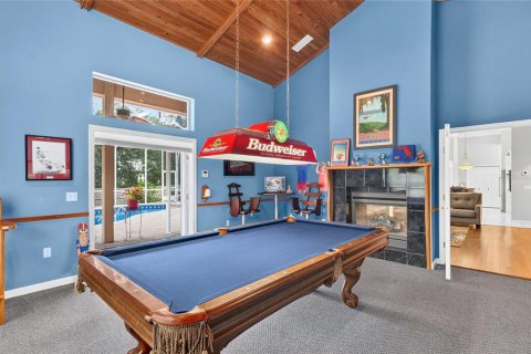 House in Gainesville, Florida 3 bedrooms, 306.48 sq.m. № 2413465 - photo 18