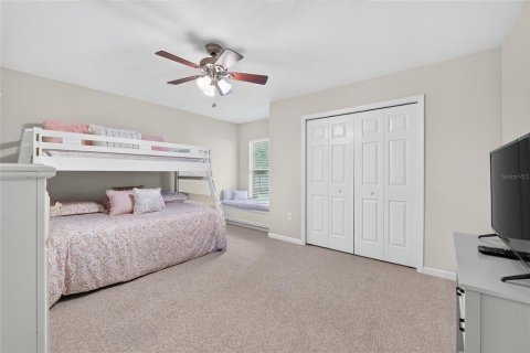 House in Gainesville, Florida 3 bedrooms, 306.48 sq.m. № 2413465 - photo 25