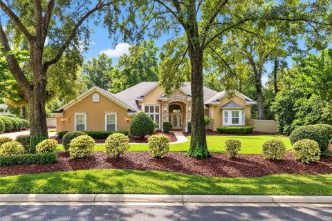 House in Gainesville, Florida 3 bedrooms, 306.48 sq.m. № 2413465 - photo 4