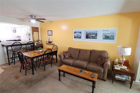 Copropriété à vendre à Bradenton, Floride: 2 chambres, 86.96 m2 № 1733352 - photo 3
