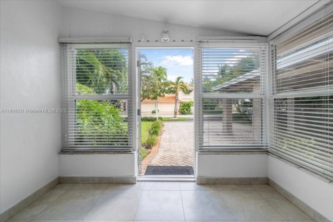 House in Fort Lauderdale, Florida 3 bedrooms, 141.21 sq.m. № 1966752 - photo 13