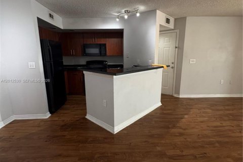 Copropriété à louer à Sunrise, Floride: 2 chambres, 89.65 m2 № 2178866 - photo 16