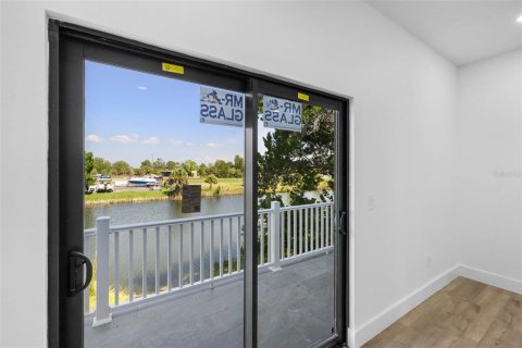 Casa en venta en Hernando Beach, Florida, 3 dormitorios, 149.85 m2 № 1909914 - foto 16
