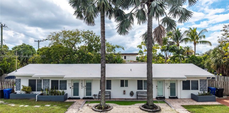 Propiedad comercial en Fort Lauderdale, Florida 180.04 m2 № 1965077