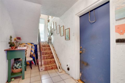 Купить виллу или дом в Катлер-Бей, Флорида 3 спальни, 252.51м2, № 1991316 - фото 26