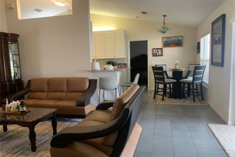 Casa en venta en Riverview, Florida, 4 dormitorios, 182.27 m2 № 1777957 - foto 11