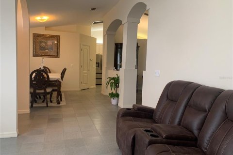 Casa en venta en Riverview, Florida, 4 dormitorios, 182.27 m2 № 1777957 - foto 8