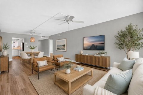 Condominio en venta en Saint Petersburg, Florida, 2 dormitorios, 94.3 m2 № 2229623 - foto 5
