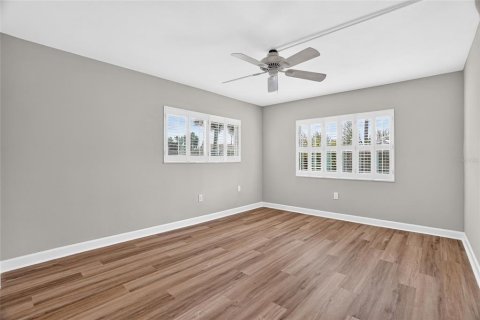 Condominio en venta en Saint Petersburg, Florida, 2 dormitorios, 94.3 m2 № 2229623 - foto 19