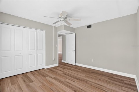 Condominio en venta en Saint Petersburg, Florida, 2 dormitorios, 94.3 m2 № 2229623 - foto 22