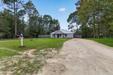 Casa en venta en Keystone Heights, Florida, 3 dormitorios, 105.35 m2 № 2381248 - foto 2