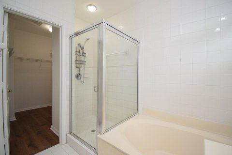 House in Coral Springs, Florida 4 bedrooms, 233.37 sq.m. № 2249757 - photo 24