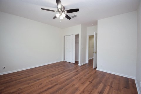 House in Coral Springs, Florida 4 bedrooms, 233.37 sq.m. № 2249757 - photo 18