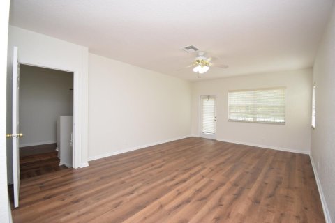 House in Coral Springs, Florida 4 bedrooms, 233.37 sq.m. № 2249757 - photo 7
