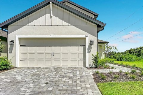 Villa ou maison à louer à Kissimmee, Floride: 4 chambres, 200.48 m2 № 2383828 - photo 2