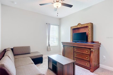 Villa ou maison à louer à Kissimmee, Floride: 4 chambres, 200.48 m2 № 2383828 - photo 27