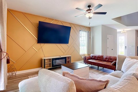 Villa ou maison à louer à Kissimmee, Floride: 4 chambres, 200.48 m2 № 2383828 - photo 13
