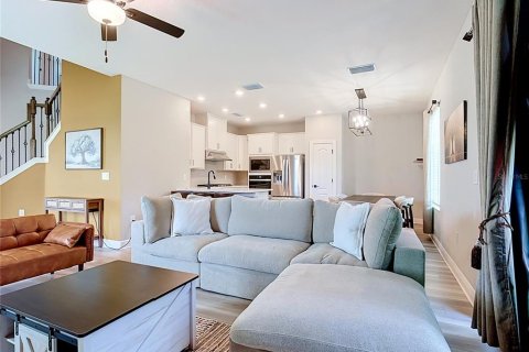 Villa ou maison à louer à Kissimmee, Floride: 4 chambres, 200.48 m2 № 2383828 - photo 11